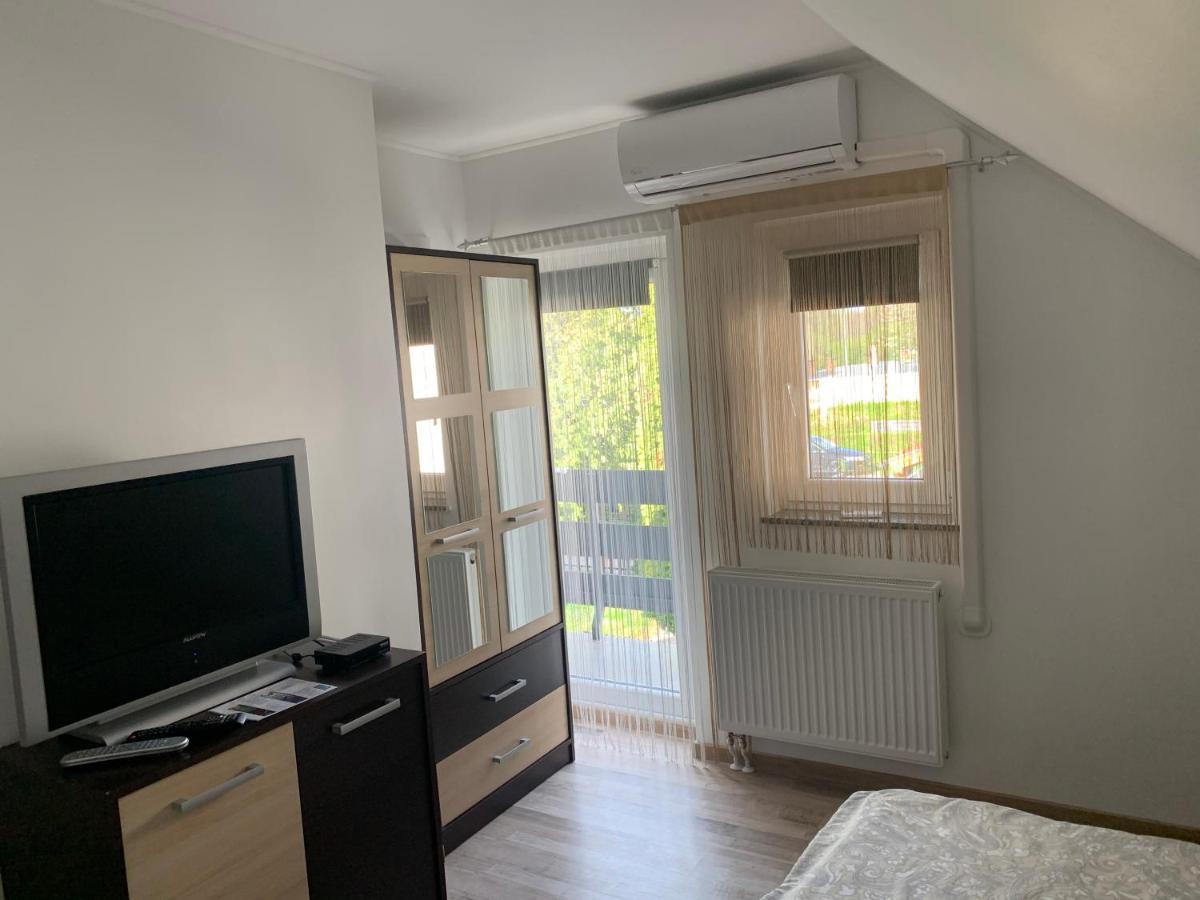 Komo Apartment Bük Eksteriør billede